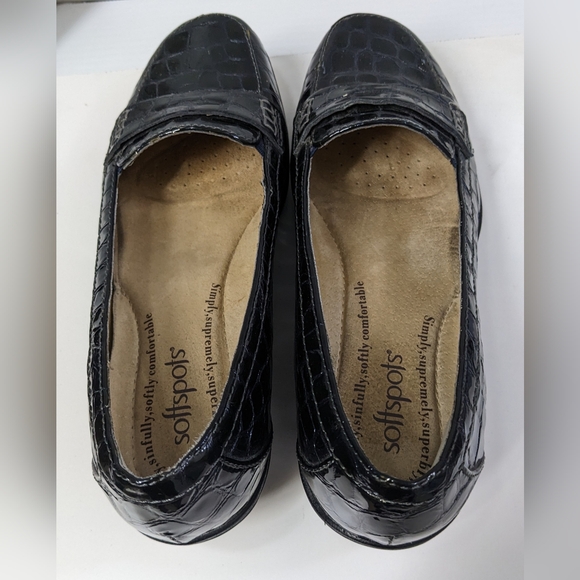 Softspots Patent Leather Black Penny Loafers size 8N - Picture 3 of 11